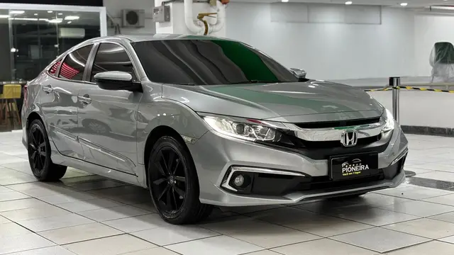 Carro Honda Civic 2020 EX 2.0 i-VTEC CVT