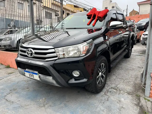 Carro Toyota Hilux Cabine Dupla 2017 Hilux 2.8 TDI SRV CD 4x4 (Aut)