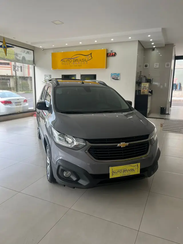 Carro Chevrolet Spin 2020 Activ 7S 1.8 (Flex) (Aut)