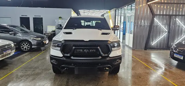 Carro RAM 1500 2022 Rebel 5.7 (Aut.)
