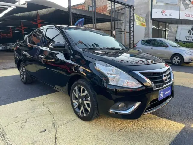 Nissan Versa 1.6 16V SL FlexStart (Flex)
