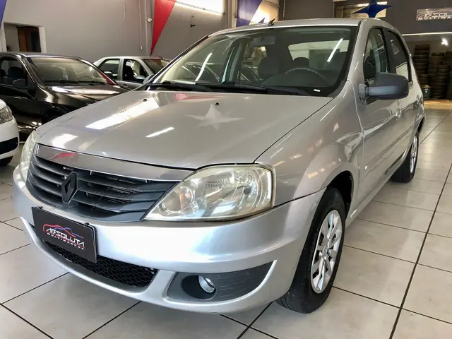 Carro Renault Logan 2012 Expression 1.0 16V (flex)