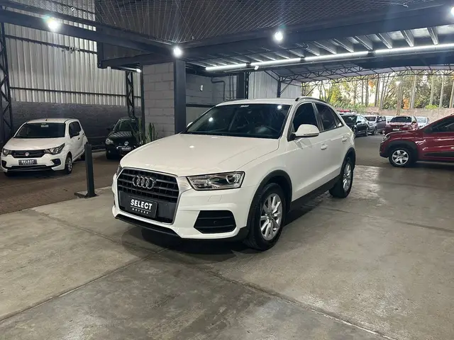 Carro Audi Q3 2018 1.4 TFSI Ambiente S Tronic