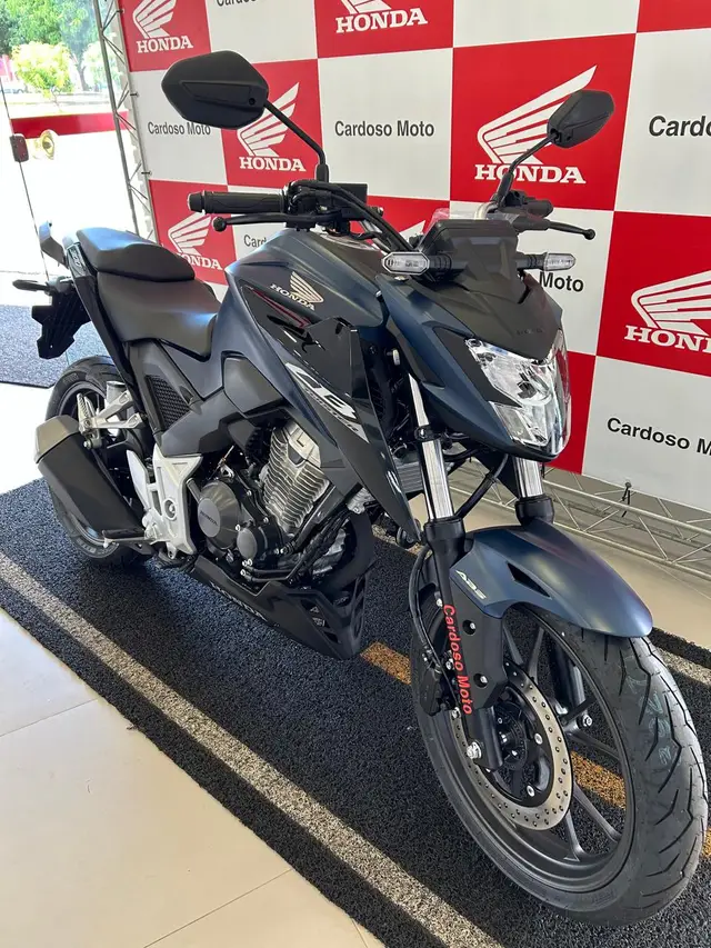 Carro Honda CB 300F Twister 2025 (ABS)