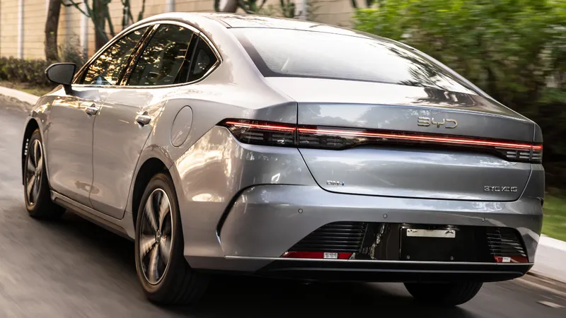 BYD King fica mais barato que VW Virtus Exclusive com desconto de R$ 36 mil