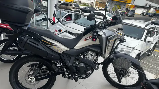 Carro Honda XRE Sahara 300 2025 Adventure