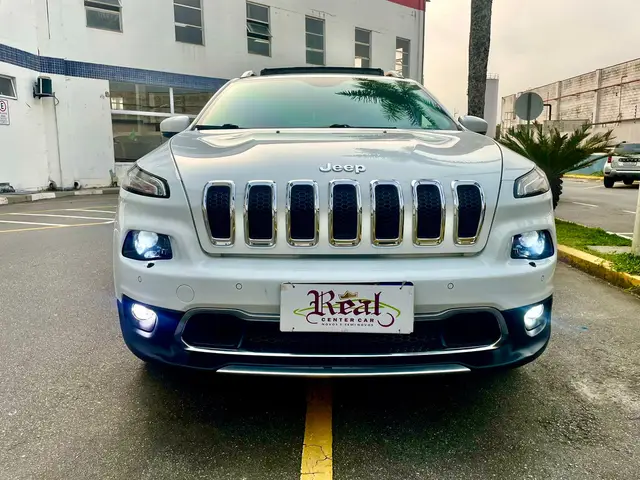 Carro Jeep Cherokee 2015 Limited 3.2 V6