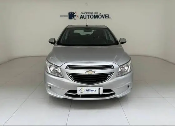 Chevrolet Onix 1.0 LT SPE/4