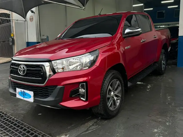 Carro Toyota Hilux Cabine Dupla 2020 Hilux 2.8 TDI SRV CD 4x4 (Aut)