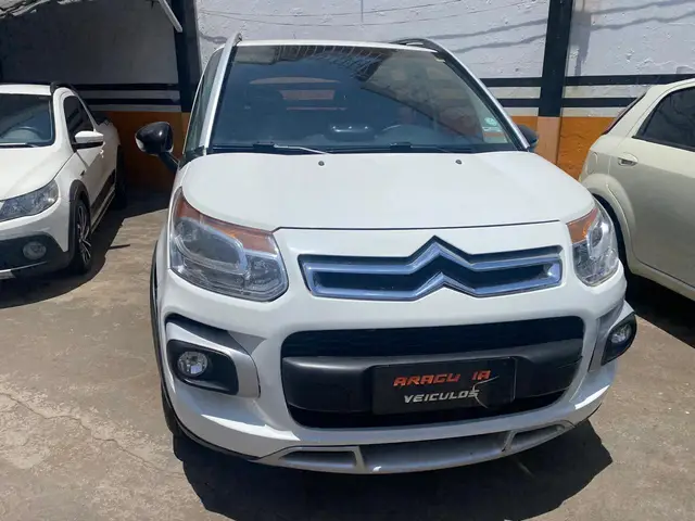 Carro Citroën Aircross 2012 GLX 1.6 Flex 16V 5p Mec.