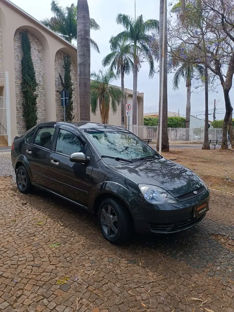 Ford Fiesta Sedan Personnalité 1.0