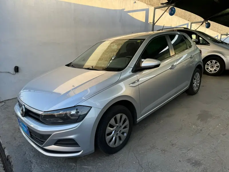 Volkswagen Polo 1.0 (Flex)