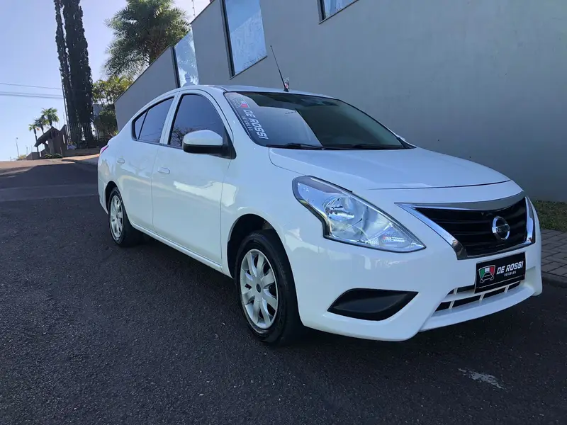 Nissan Versa 1.0 12V (Flex)