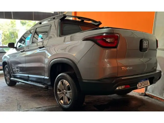 Carro Fiat Toro 2021 Freedom 1.8 AT6 4x2 (Flex)