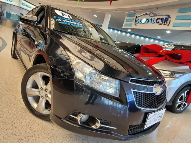 Carro Chevrolet Cruze 2014 HB Sport LTZ 1.8 16V FlexP. 5p Mec