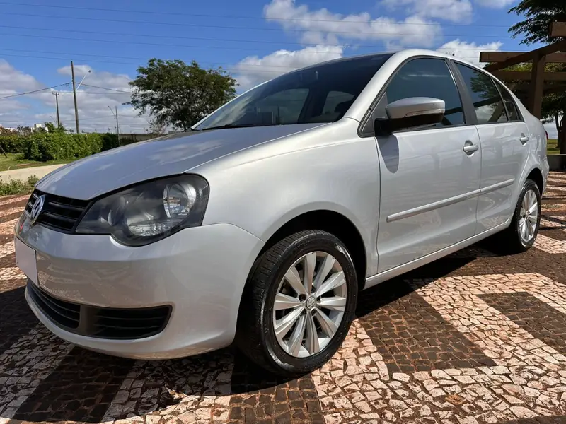 Volkswagen 1.6 8V (Flex)