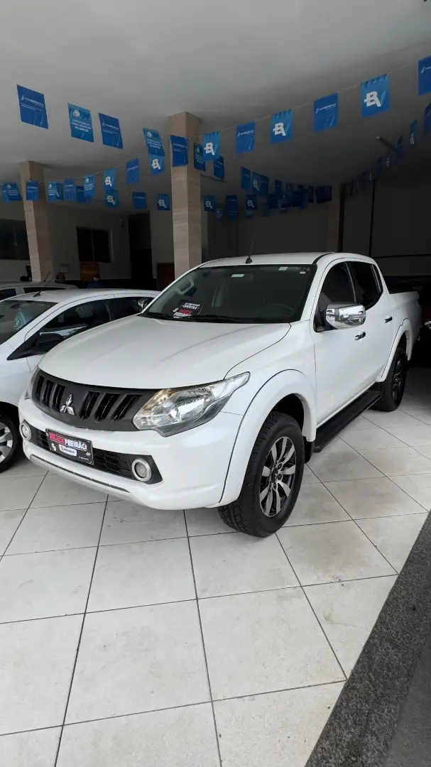 Carro Mitsubishi L200 Triton Sport 2019 Sport 2.4 DID-H HPE 4WD (Aut)