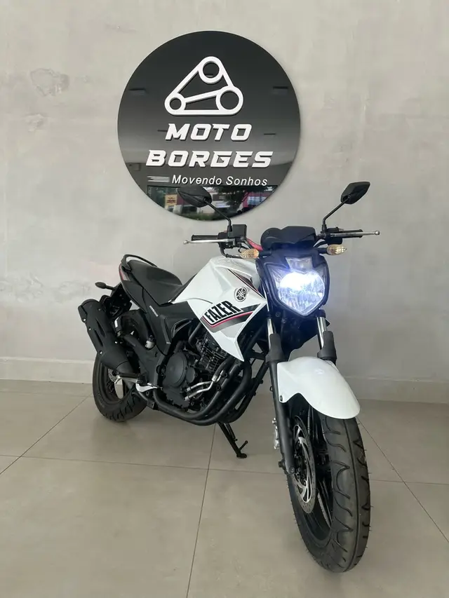 Moto Yamaha YS 250 Fazer 2015 Black Edition