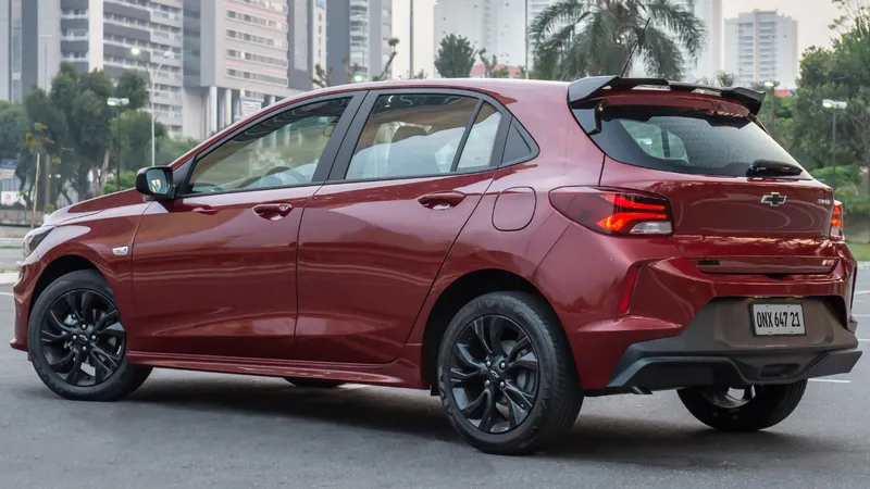 Novo Chevrolet Onix terá truque para não precisar ser híbrido