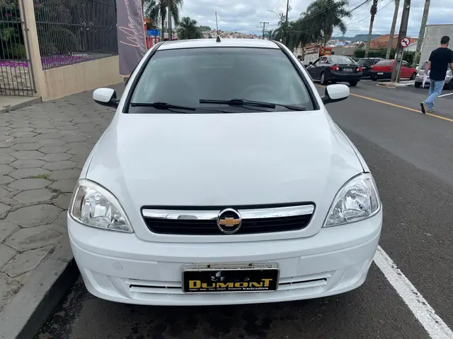 Carro Chevrolet Corsa Sedan 2009 Maxx 1.4 (Flex)