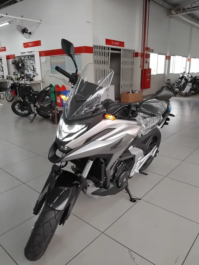 Carro Honda NC 750X 2025 DCT