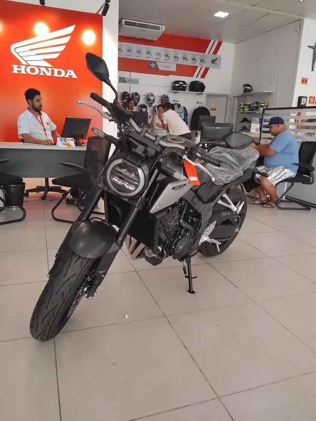 Moto Honda CB 650R 2024 (ABS)