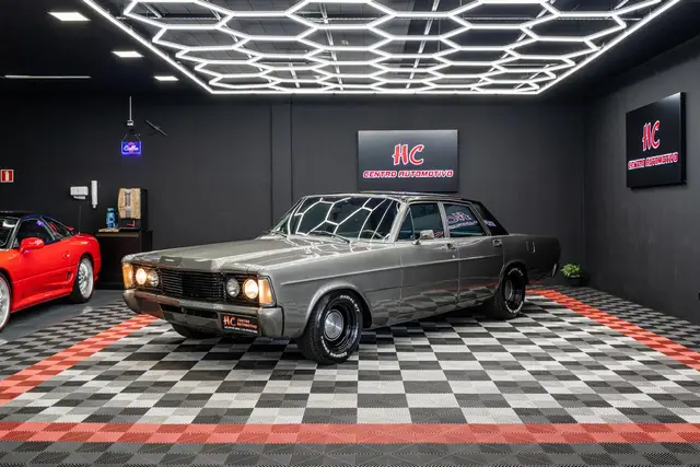 Carro Ford Galaxie 1979 500