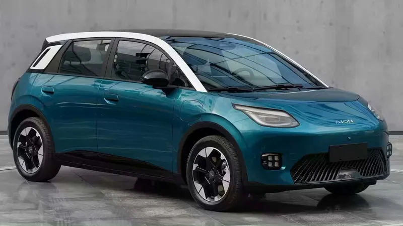 GAC Aion UT: como é o hatch elétrico rival de BYD Dolphin