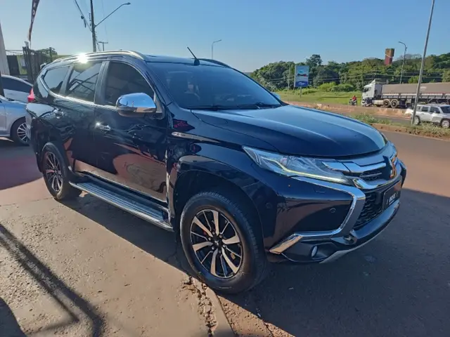 Carro Mitsubishi Pajero Sport 2020 2.4 DI-D HPE Auto 4WD