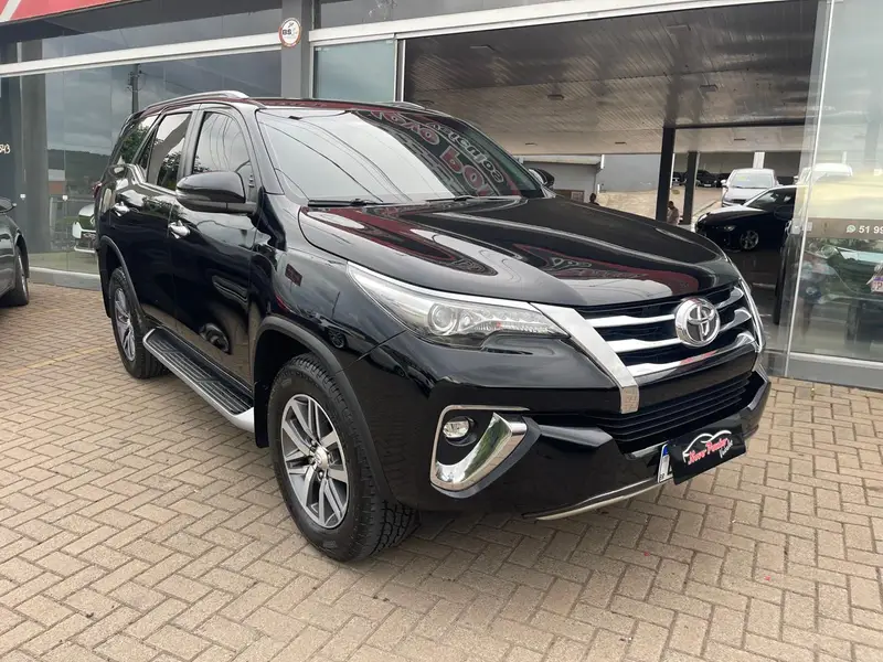 Toyota SW4 2.8 TDI SRX 5L 4x4 (Aut)