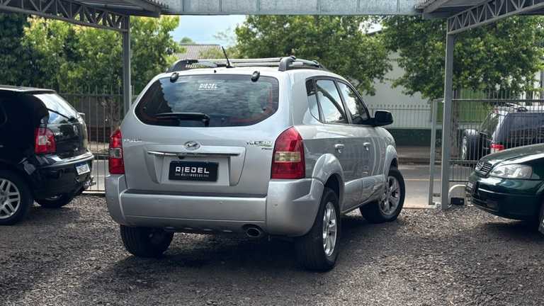 alt=
