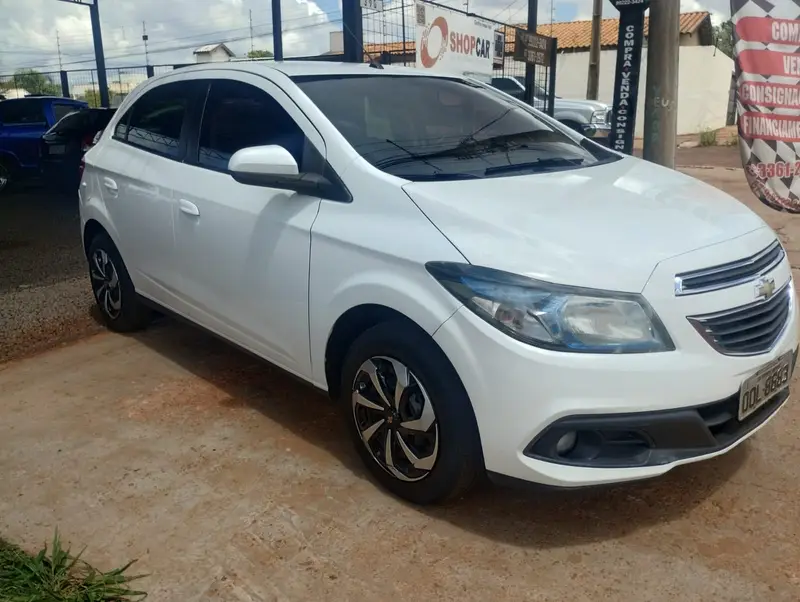 Chevrolet Onix 1.4 LT SPE/4