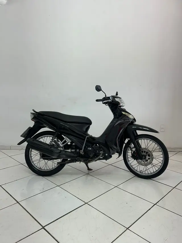 Moto Yamaha Crypton 115 2015 ED