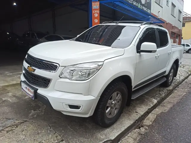 Carro Chevrolet S10 Cabine Dupla 2014 S10 2.4 LT 4x2 (Cab Dupla) (Flex)