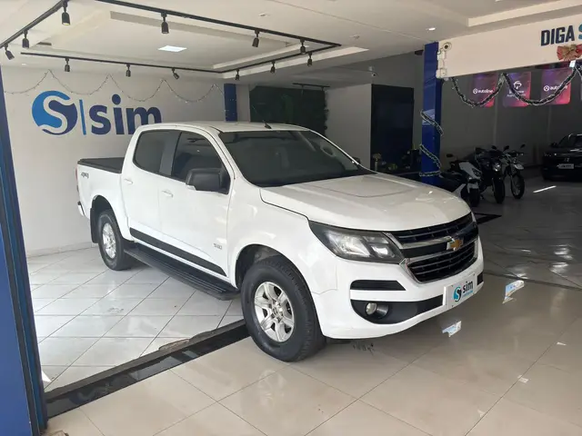 Carro Mitsubishi L200 Triton Sport 2014 3.2 DID-H HPE 4WD (Aut)