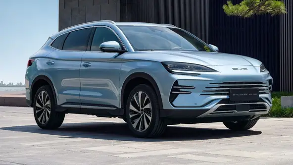 SUV em caminhão cegonha indica que nova versão está bem próxima de ser lançada