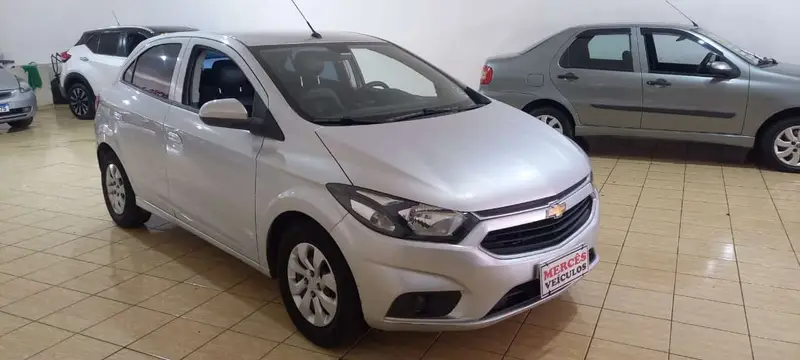 Chevrolet Onix 1.0 LT SPE/4