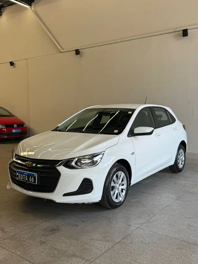Carro Chevrolet Onix 2023 LT 1.0 Turbo
