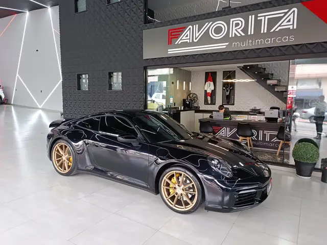 Carro Porsche 911 2022 Carrera