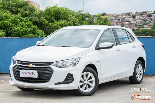 Carro Chevrolet Onix 2023 LT 1.0