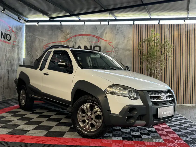 Fiat Strada Adventure 1.8 16V (Flex) (Cabine Estendida)