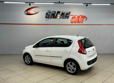 Palio Essence 1.6 16V Dualogic (Flex)
