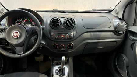 Palio Essence 1.6 16V Dualogic (Flex)
