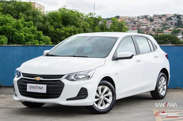 Carro Chevrolet Onix 2023 LT 1.0