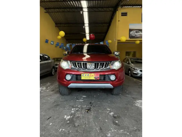 Carro Mitsubishi L200 Triton 2017 S. HPE FTP 2.4 CD Dies. Aut.