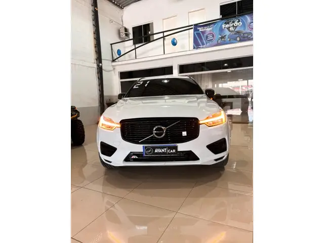 Carro Volvo XC60 2021 Polestar 2.0 T8 Hybrid AWD (Aut)