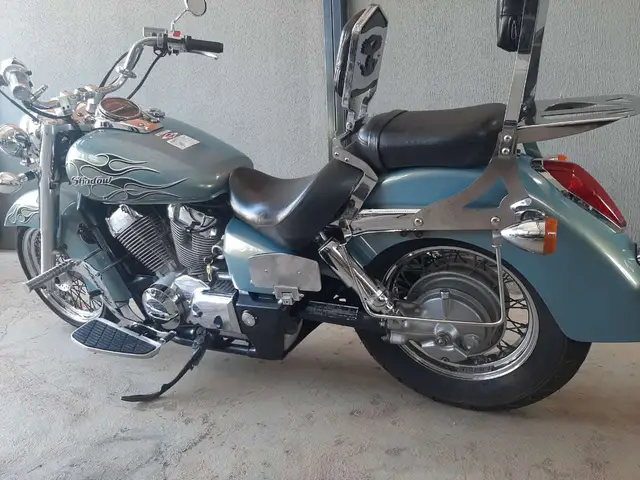 Carro Honda Shadow 2009 VT 750
