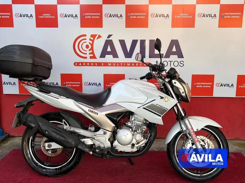 Yamaha Fazer 250 Black Edition