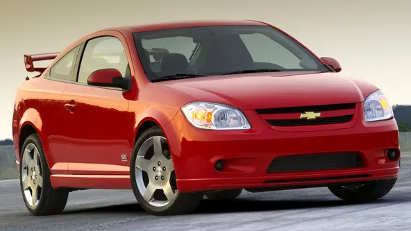 Com motor de mais de 200 cv de potência, o Chevrolet Cobalt SS foi versão exclusiva para os Estados Unidos 