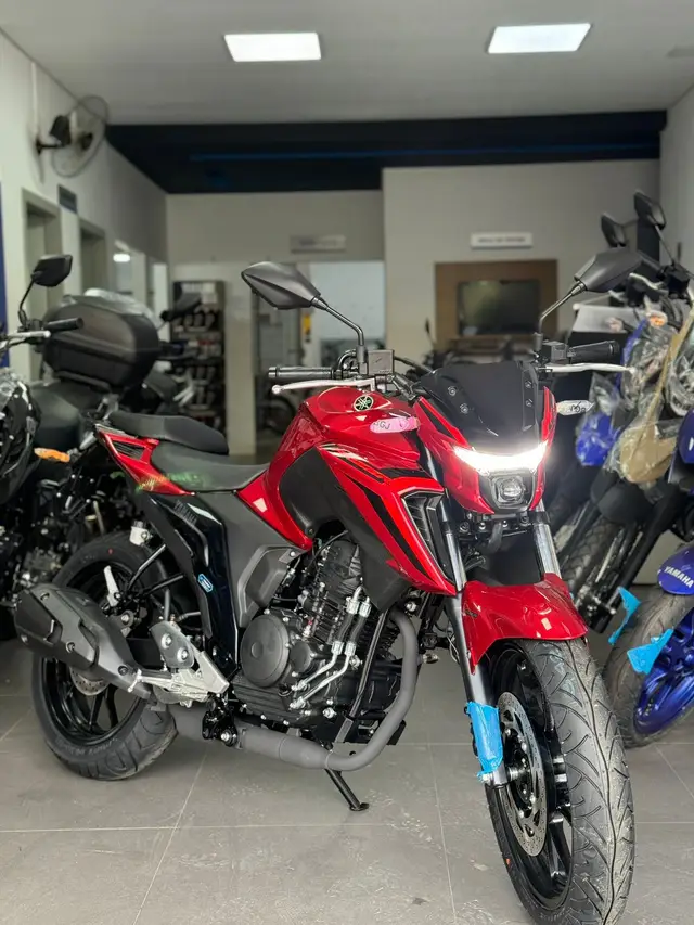 Moto Yamaha Fazer FZ25 2025 Connected